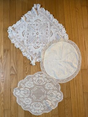 VTG Crochet/Doilies, Mixed Round XL Lot